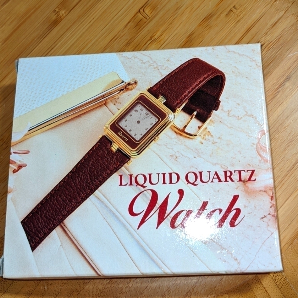 NOS Liquid Quartz Brown Leather Watch (Vintage Reader's Digest)